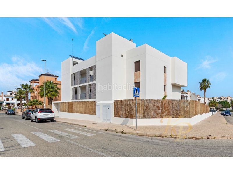 Foto 834a0da5-da17-4afe-bccc-4909b701a156. Apartamento oportunidad única! ático con parking, trastero y piscina en Orihuela