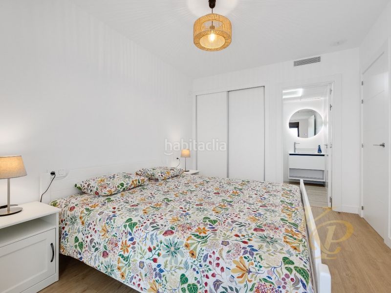 Foto d488aa3e-d40c-465d-9821-4d65e6f90137. Apartamento oportunidad única! ático con parking, trastero y piscina en Orihuela