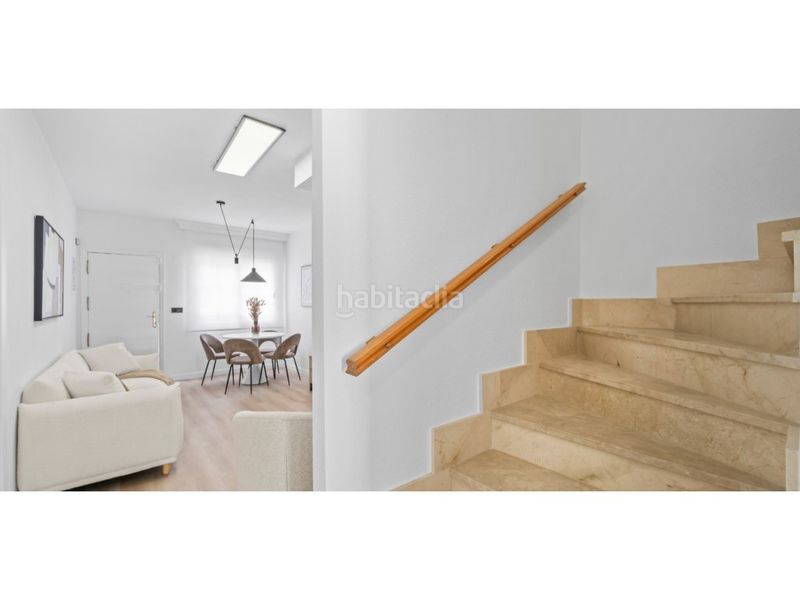 Foto f1c9bd7b-f341-4e6a-ab29-93de587c7be9. Casa a Los Almendros Orihuela
