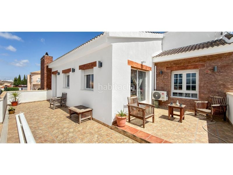 Foto aeb01c98-0b96-4fe9-a511-ca064635cc23. Casa a Rojales