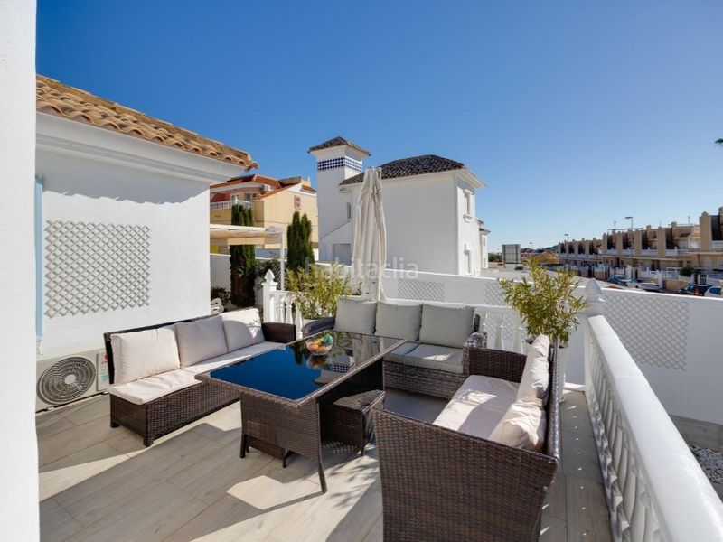 Foto 115f8c8e-0e8c-40dc-af11-488319ff6029. Casa amb piscina a Villamartín-Las Filipinas Orihuela