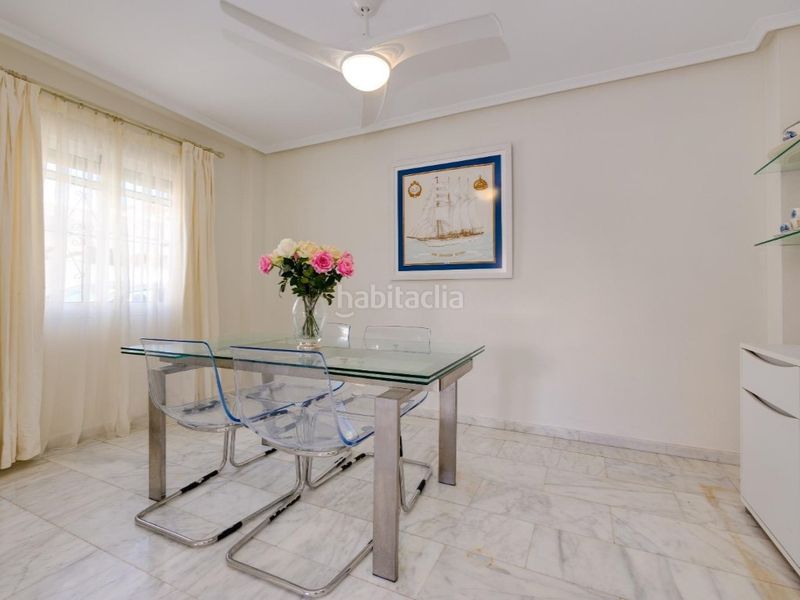 Foto 817890ab-45af-4d55-80f5-ce469957a8c9. Casa amb piscina a Villamartín-Las Filipinas Orihuela