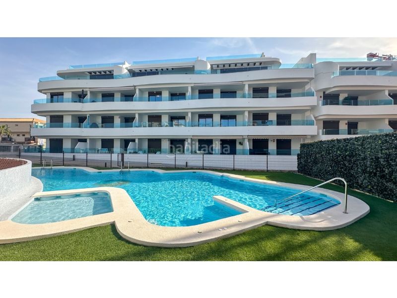 Foto 9b5cb3d5-03db-4424-8a42-3350cf7fd01b. Apartament amb piscina a Playa Flamenca Orihuela