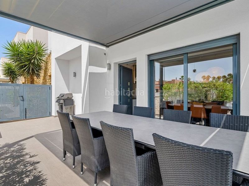 Foto c6eb584c-bb7f-41fa-90d4-5d943ea86efa. Casa amb piscina a Rojales