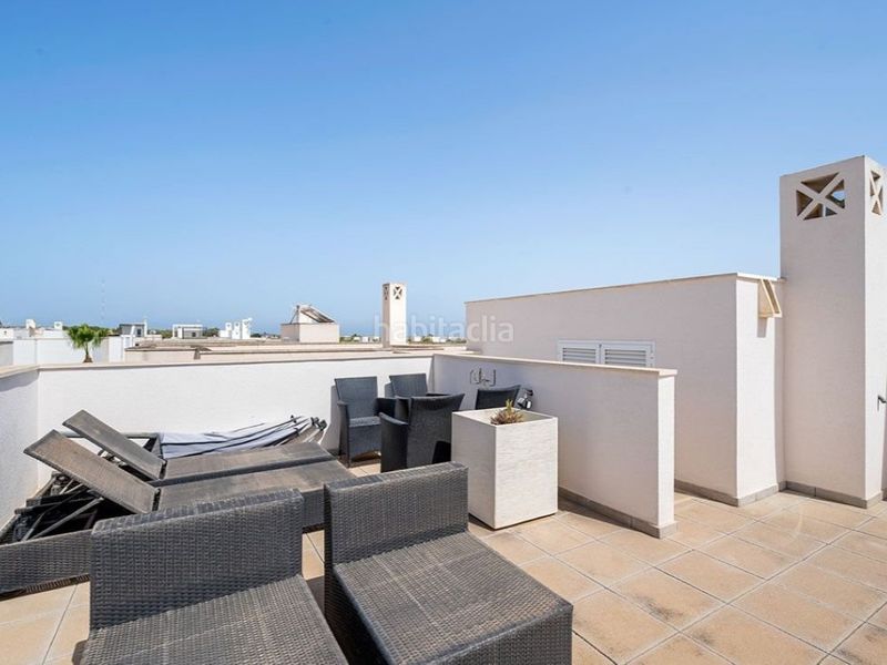 Foto f4a2cf75-d6de-4329-b587-d8f4b75931f2. Casa amb piscina a Rojales