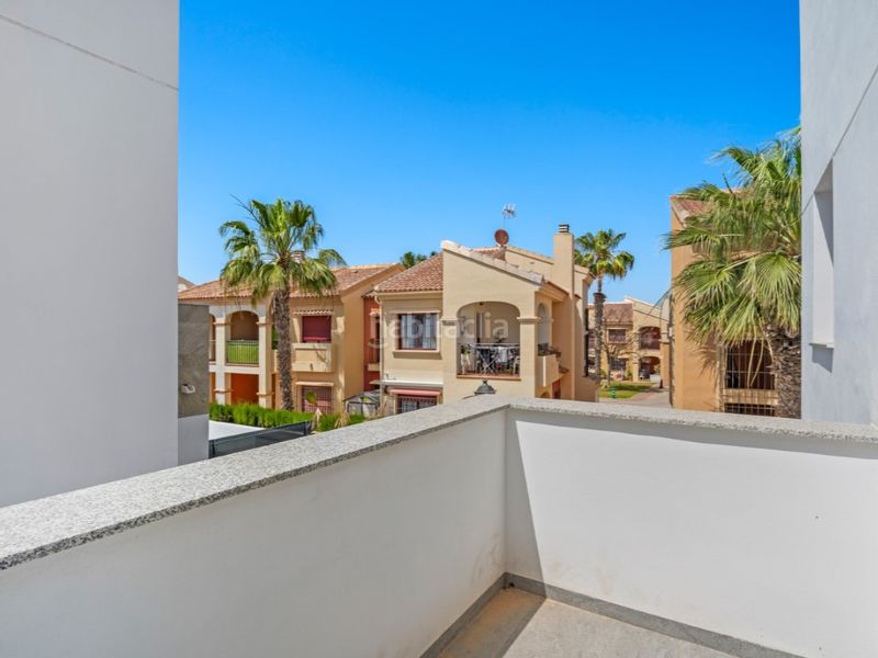 Foto ced28576-edc8-49ab-84d5-9af5c85d0b68. Casa amb piscina a Zona Carrefour - Urbanizaciones Torrevieja