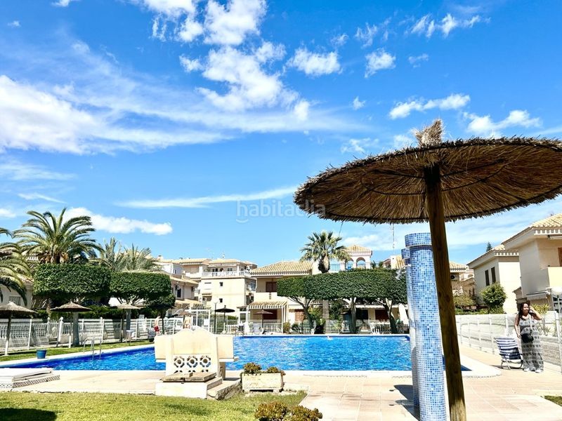 Foto 7ba7f0f7-04d9-4935-b369-171754048546. Casa a Playa Flamenca Orihuela