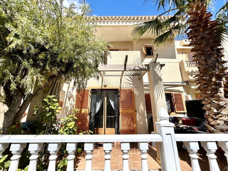 Foto af6ac4a6-c4f7-41bc-b5a5-51317449f45b. Casa a Playa Flamenca Orihuela