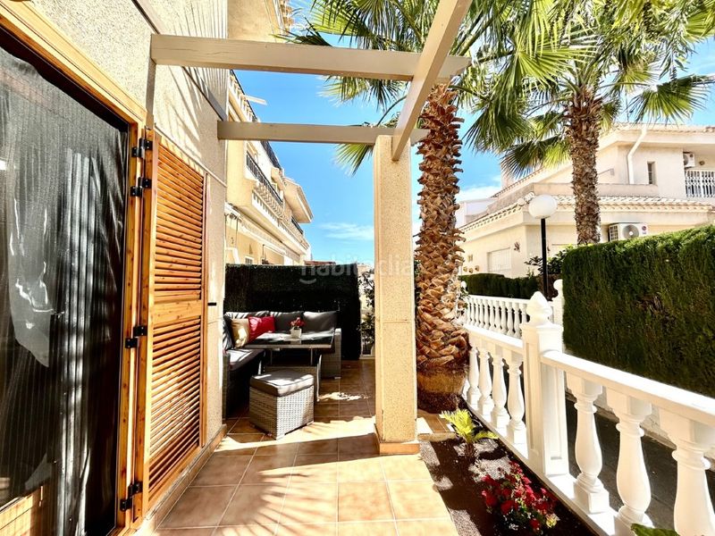 Foto c07dde80-5cf2-49c8-ab10-64a27841c5b8. Casa a Playa Flamenca Orihuela