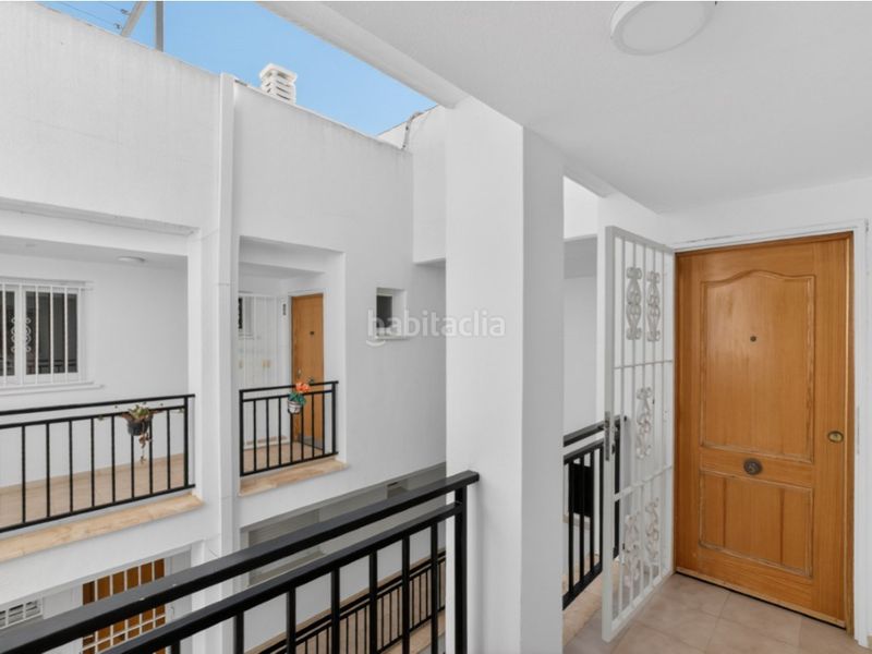 Foto e505d9b2-026e-40b2-9142-c3134ccb244d. Àtic a edificio torresol ii s/n a Torreblanca Torrevieja