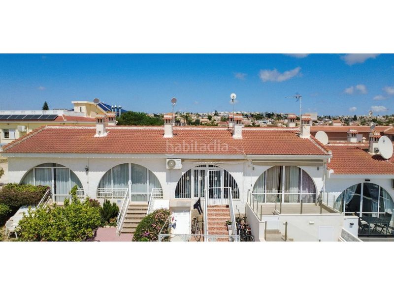 Foto 0b4cc6ac-9278-49d0-b36e-d9cf417c9137. Casa a Rojales