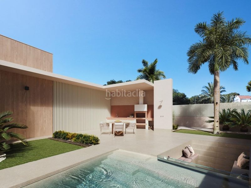 Foto f6a36e5f-330d-4acf-a293-82876d04d1cd. Casa amb piscina a Campoamor Orihuela