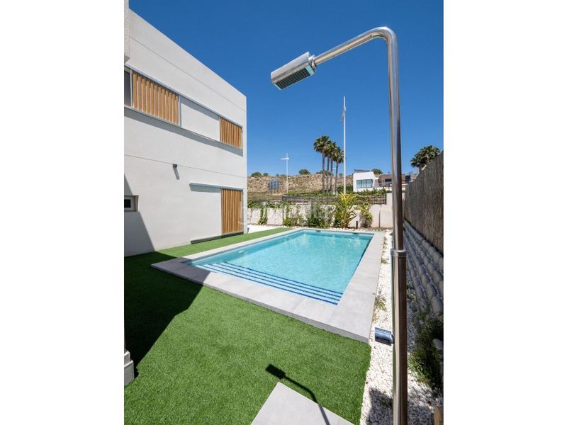 Foto c8c3d76f-375c-4382-8da2-054c0e75684f. Casa amb piscina a Algorfa