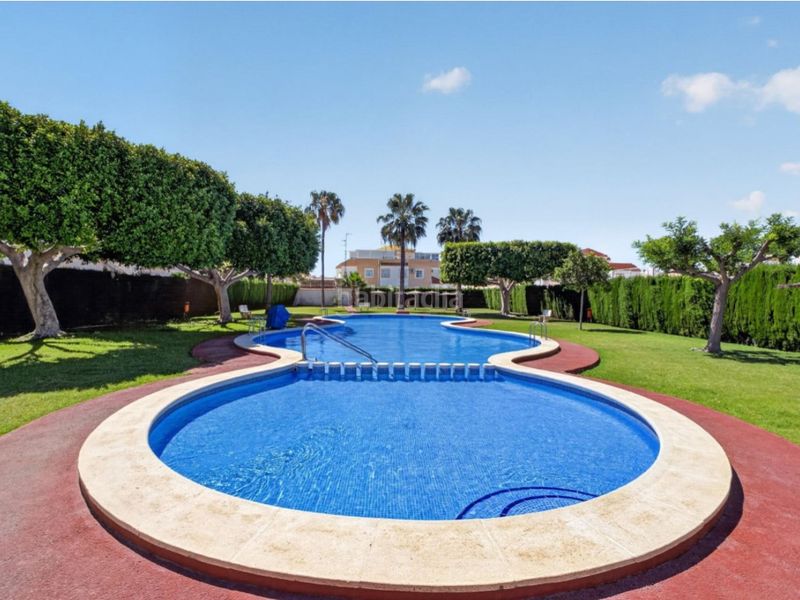 Foto 0a4e87cb-c1f3-43df-9d53-4cc30b3a6146. Apartament amb piscina a Zona Carrefour - Urbanizaciones Torrevieja