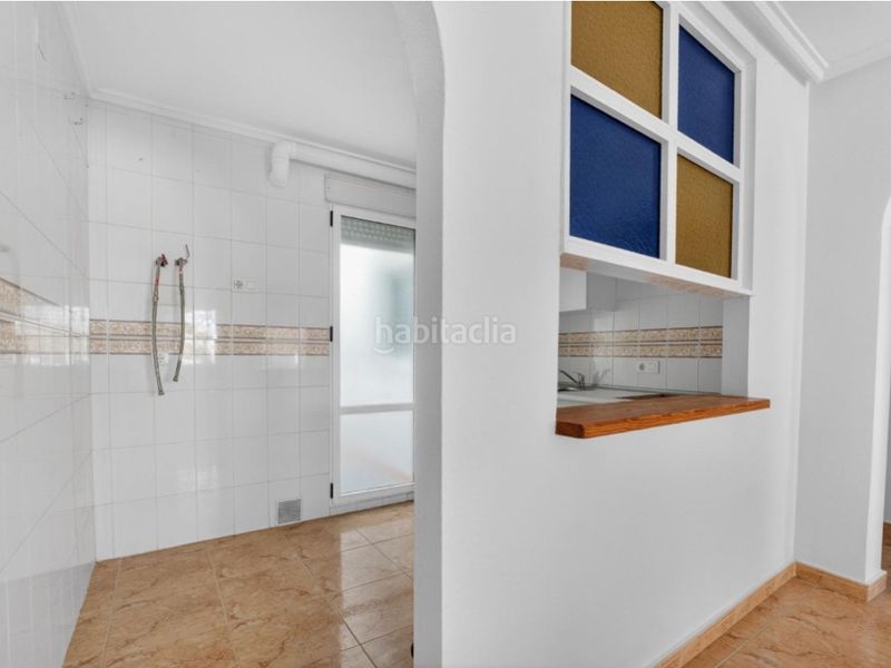 Foto 1de7a26f-1010-4610-9af1-aee266d15fd0. Apartament amb piscina a Zona Carrefour - Urbanizaciones Torrevieja