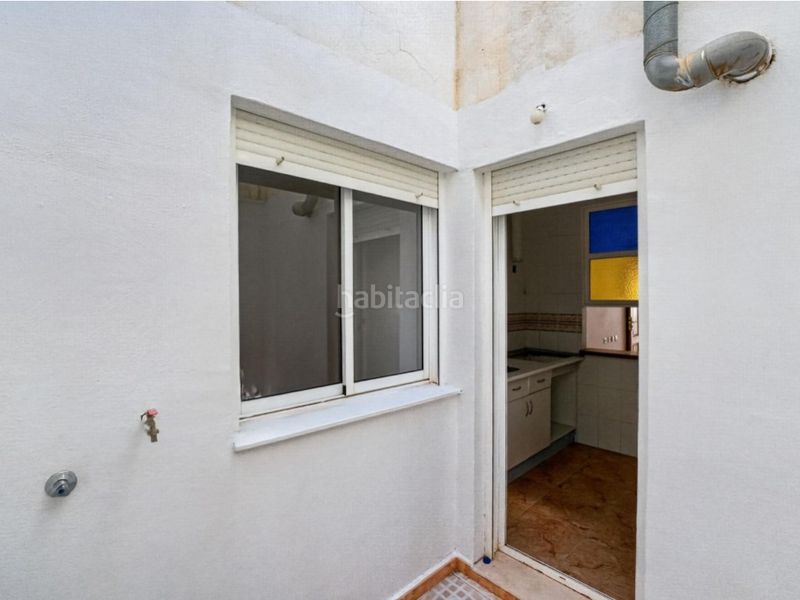 Foto 63c2539e-3d6b-48e3-803b-55f320a031ac. Apartament amb piscina a Zona Carrefour - Urbanizaciones Torrevieja