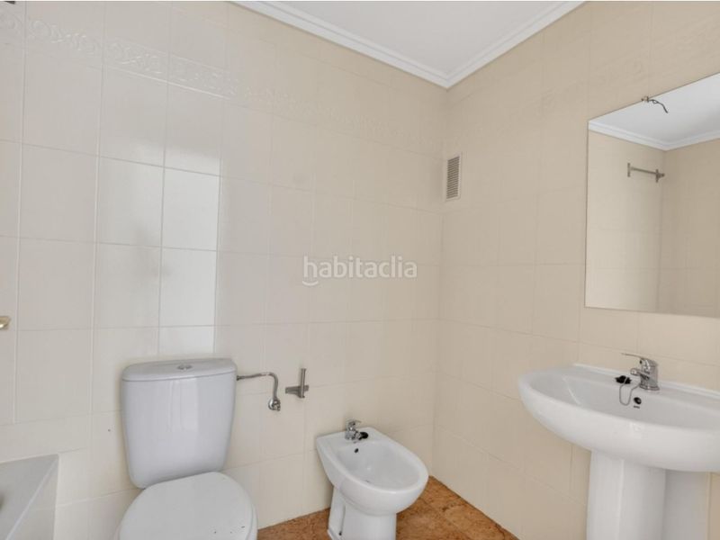 Foto 747bfaec-a8ee-45a8-b2d9-1b3e3f6a8ea1. Apartament amb piscina a Zona Carrefour - Urbanizaciones Torrevieja