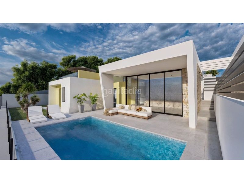 Foto a875d215-8078-4f4a-a5a5-ed379c6d1673. Casa amb piscina a Los Balcones-Los Altos Torrevieja