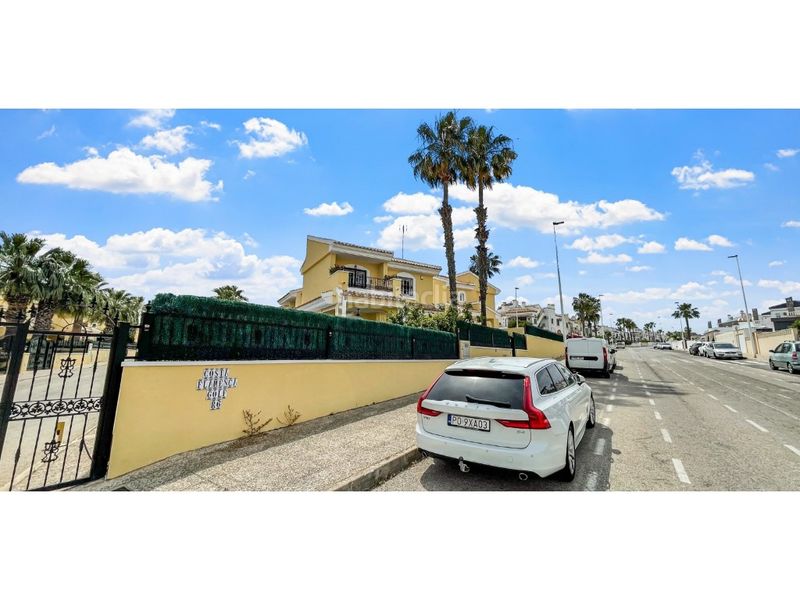 Foto 8ac91957-d790-42d2-a5df-8a4f55a5ea1e. Casa amb aparcament piscina a Lomas de Cabo Roig - Los Dolses Orihuela
