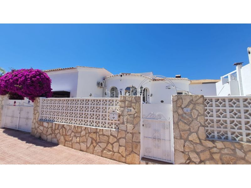 Foto cdd2f74b-25c7-41fc-b4d9-8632a4d51a99. Casa amb piscina a La Florida Orihuela
