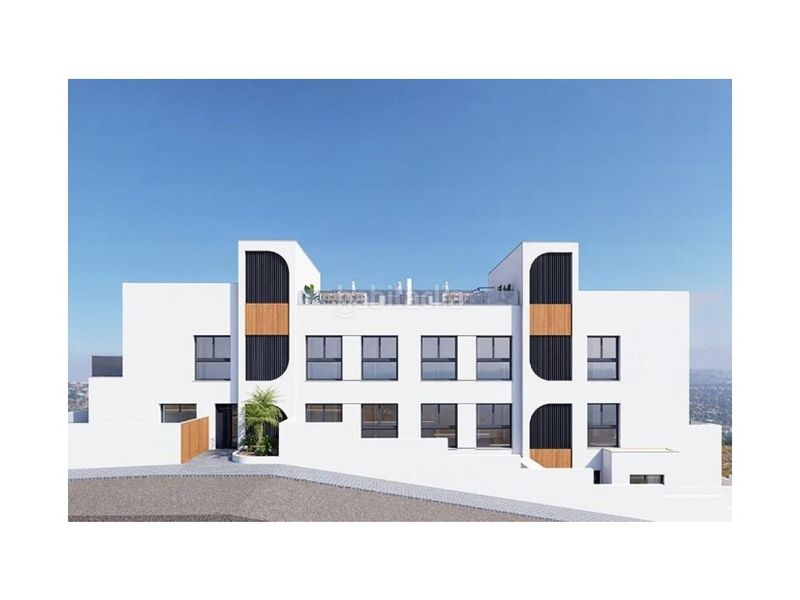 Foto fbba90e9-8357-4c3e-a1b1-8806e2498b5b. Apartament amb piscina a Benijófar