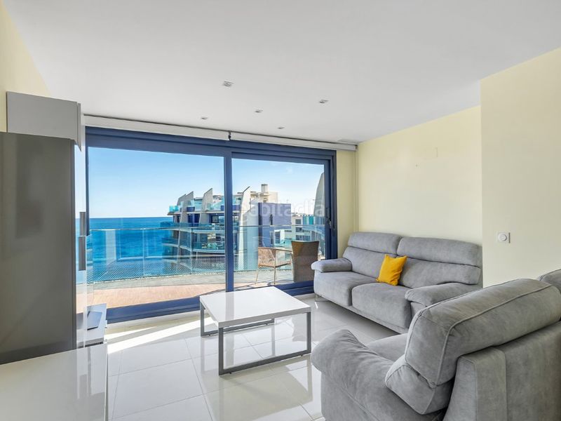 Foto 98d3fa57-2a61-4736-951c-0e3c1ea831a1. Àtic amb aparcament a Punta Prima Torrevieja