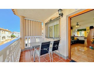 Apartament  Calle alhambra-zenia ii. Bungalow de planta alta con solárium privado en la zenia