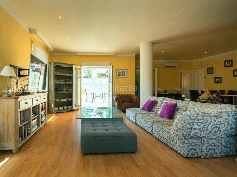 Foto 5d73a08c-d055-4604-9762-fe08e4284793. Casa amb aparcament piscina a Cabo Roig Orihuela