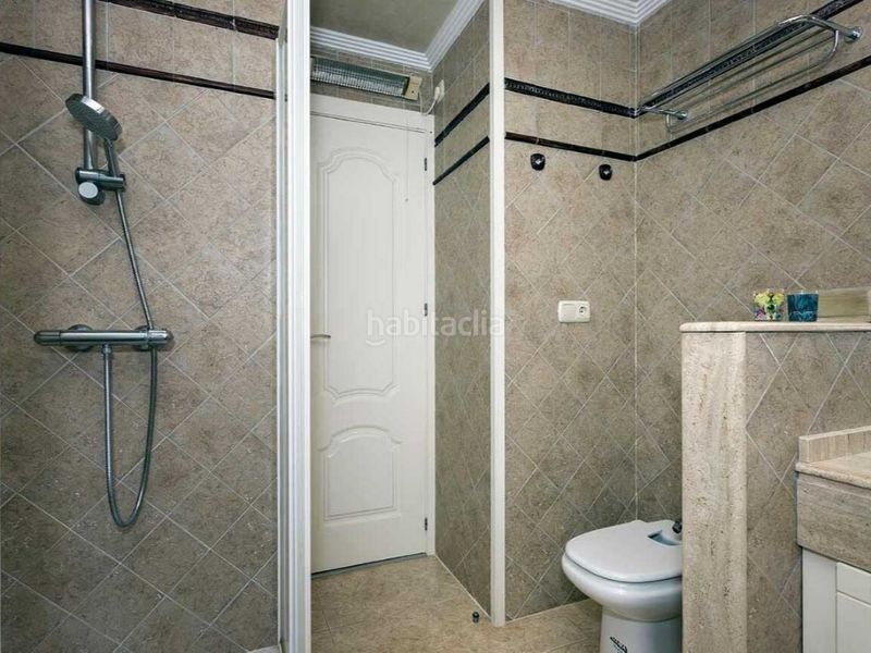 Foto b0b6fa9e-10dd-4d53-8a2f-f2fc10982233. Casa amb aparcament piscina a Cabo Roig Orihuela