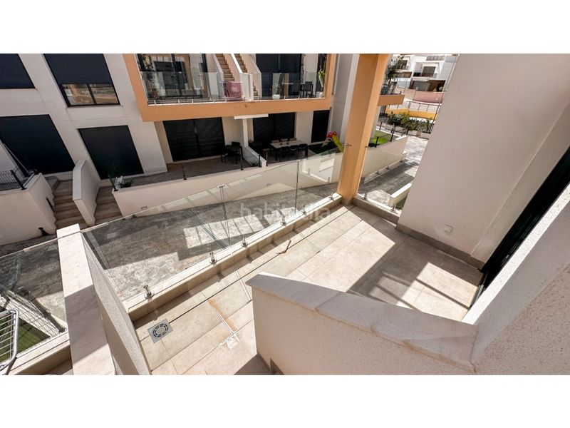 Foto 0c9ca3c3-6fa9-488d-b5a3-96e679aa63da. Casa amb piscina a Los Almendros Orihuela