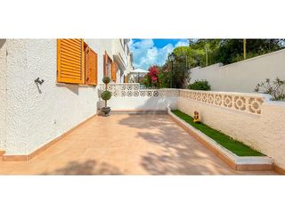 Casa adossada a Calle Jazmines-Playa Flamenca