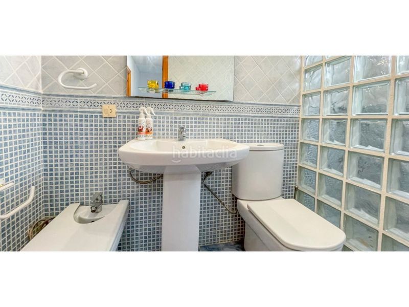 Foto eedb7dd9-1dba-4d8c-982d-8dc521b6c610. Casa amb aparcament a Playa Flamenca Orihuela