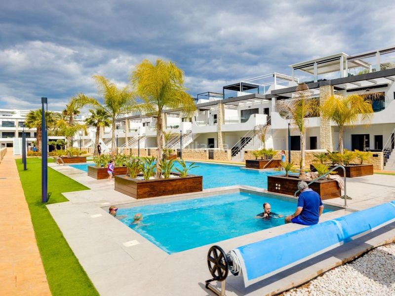 Foto 5a86a078-09a2-48a0-8811-1155be21c0cf. Casa amb aparcament piscina a Zeniamar - Horizonte - La Campana Orihuela