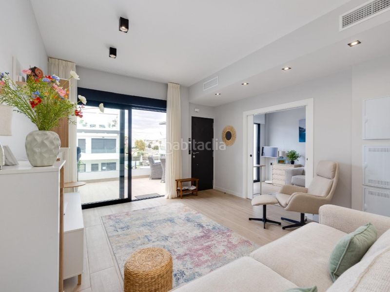 Foto a36c7f93-ad22-481e-b391-b7afaa007da4. Casa amb aparcament piscina a Zeniamar - Horizonte - La Campana Orihuela