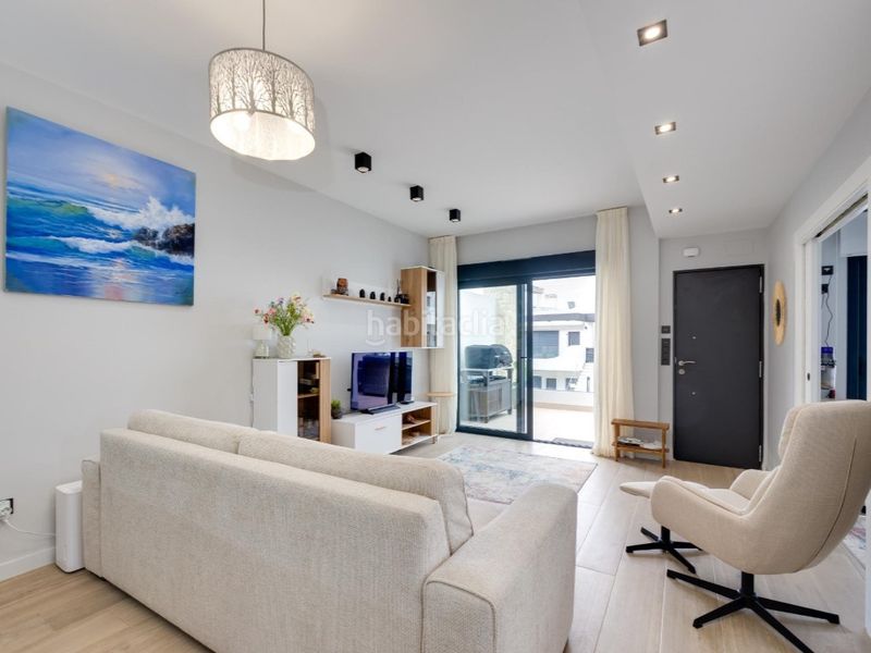 Foto cabe1f50-91b7-4dd3-9242-fd7c45e73535. Casa amb aparcament piscina a Zeniamar - Horizonte - La Campana Orihuela