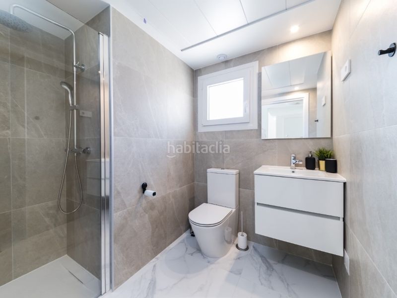 Foto 7e9e3cff-8a70-4be6-a054-965085a432d3. Apartament amb piscina a Punta Prima Torrevieja