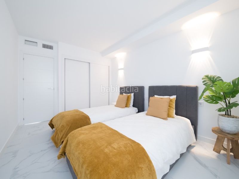 Foto fb776576-a855-4e0f-81b6-495a81970b93. Apartament amb piscina a Punta Prima Torrevieja