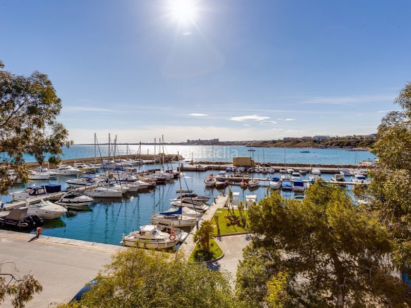 Foto 5309c5da-6864-4397-922d-aa8ff4b28795. Casa amb piscina a Lomas de Cabo Roig - Los Dolses Orihuela