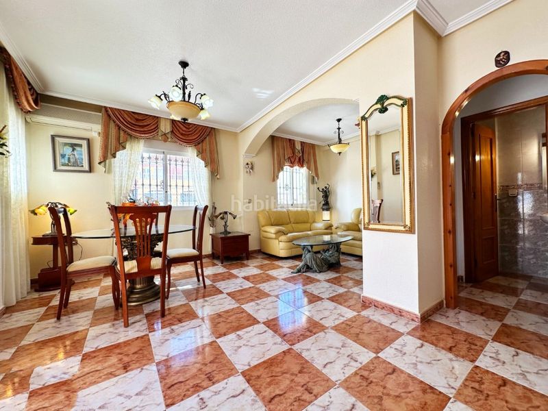Foto 8907b431-2052-480b-ae89-176bb14b87dd. Casa amb piscina a Lomas de Cabo Roig - Los Dolses Orihuela