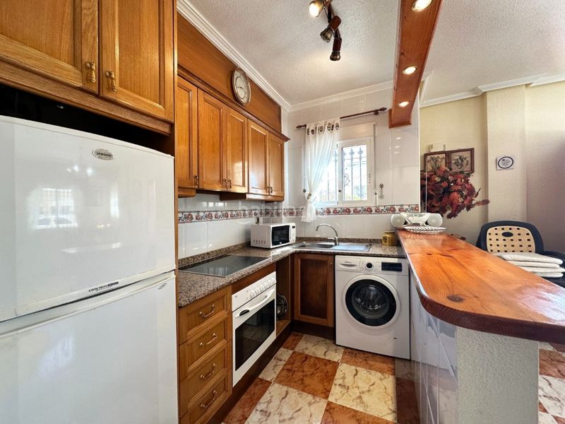 Foto db9007ee-6ce1-4d9d-a534-b2281b4e64a2. Casa amb piscina a Lomas de Cabo Roig - Los Dolses Orihuela