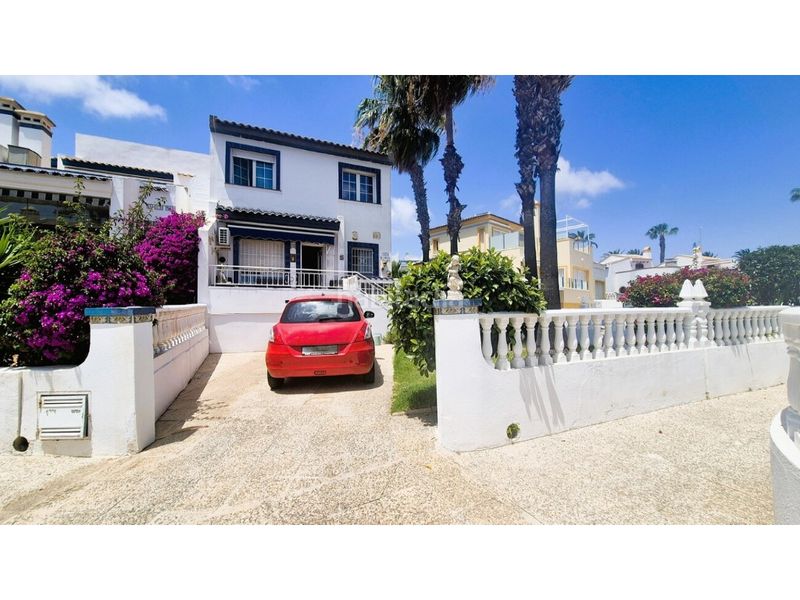 Foto f4b9a30f-ee17-4345-89f5-730f7478b387. Casa a Villamartín-Las Filipinas Orihuela