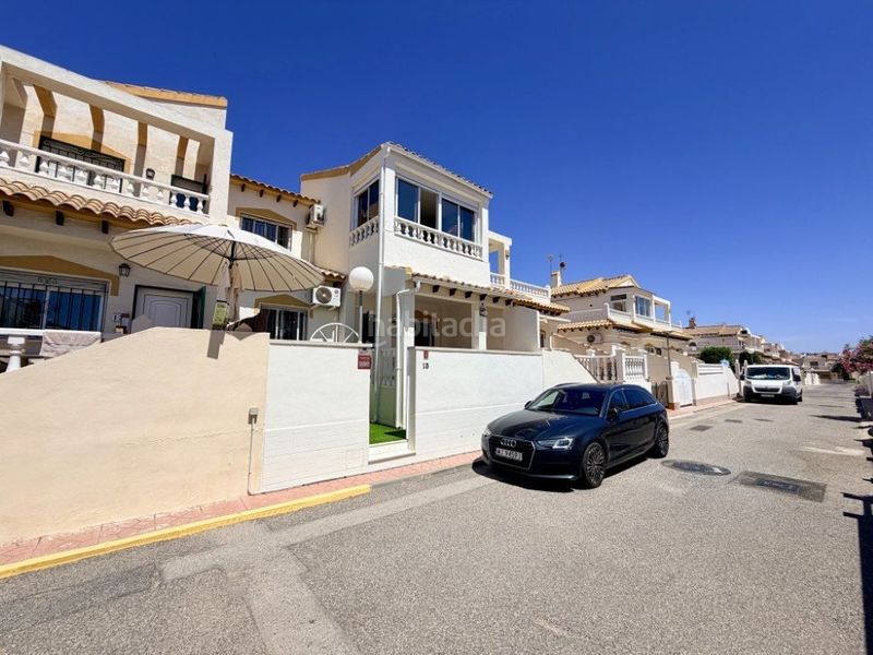 Foto 357ed57c-5c45-4f40-9522-d5881017cda7. Casa amb aparcament a Los Balcones-Los Altos Torrevieja