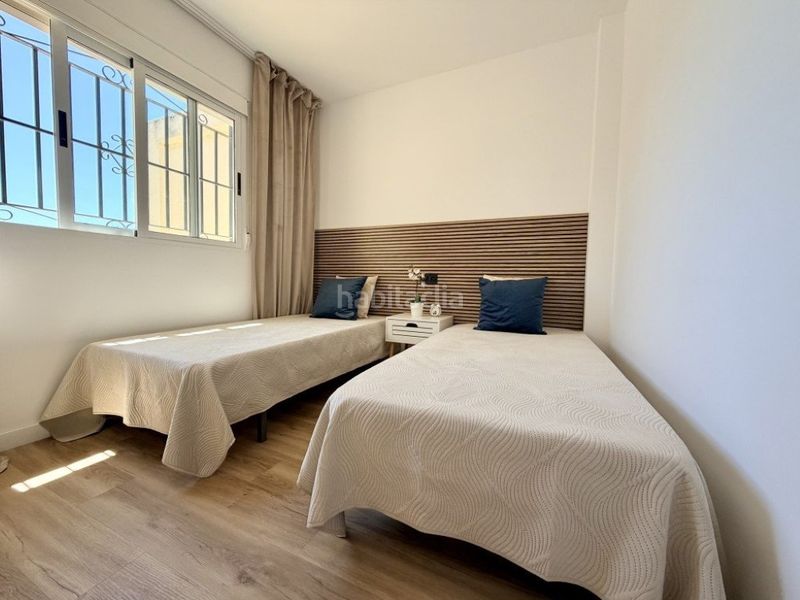 Foto e8c38702-cf9f-4319-a6fe-68b38274199c. Casa amb aparcament a Los Balcones-Los Altos Torrevieja