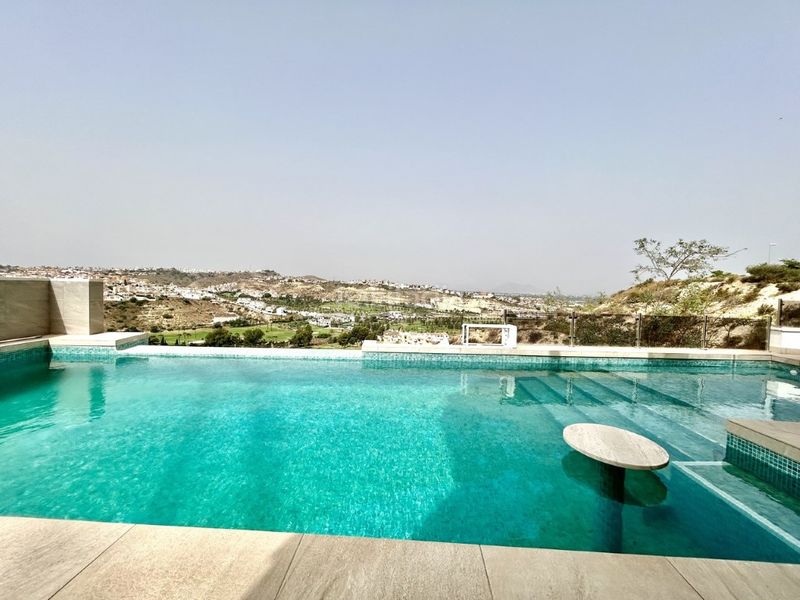 Foto e4a53257-e074-49a0-ad43-0378d94544f1. Casa amb piscina a Centro de la Ciudad Quesada Rojales