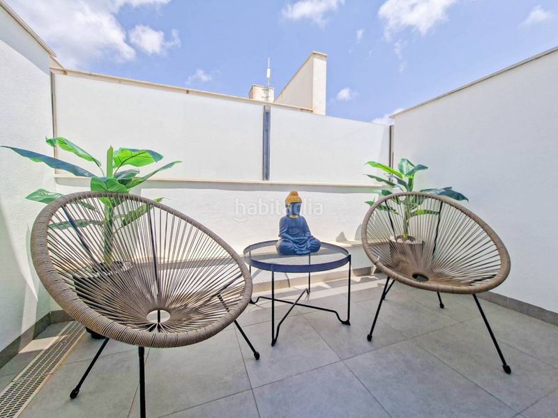 Foto 57c733c9-5df5-425f-ad8a-0342e27f58d7. Casa amb piscina a Los Almendros Orihuela