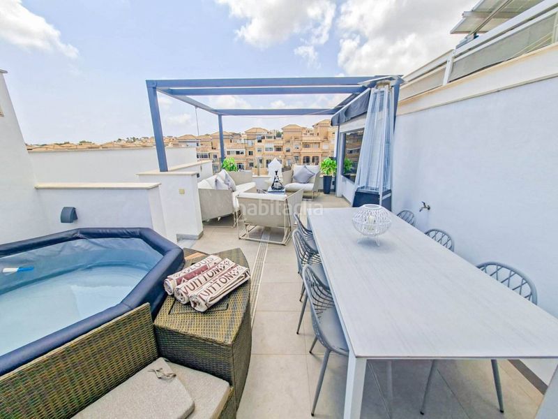 Foto 91577c67-9d7d-4a5f-a56a-6d402202fed9. Casa amb piscina a Los Almendros Orihuela