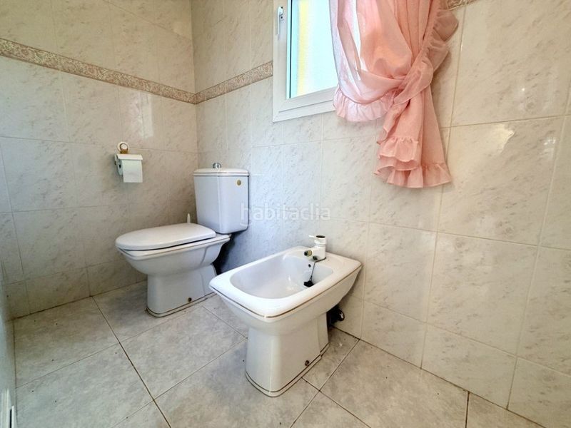 Foto 49d4b5f3-2db3-4048-bf37-26c9594d0c2a. Casa amb calefacció aparcament piscina a Centro de la Ciudad Quesada Rojales