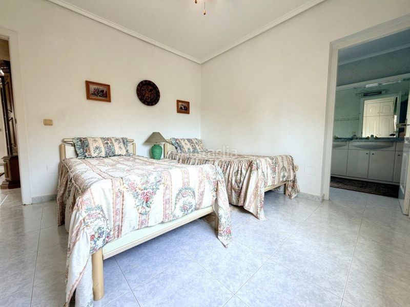 Foto 5693019f-3784-4227-b9da-5fcad52c1402. Casa amb calefacció aparcament piscina a Centro de la Ciudad Quesada Rojales