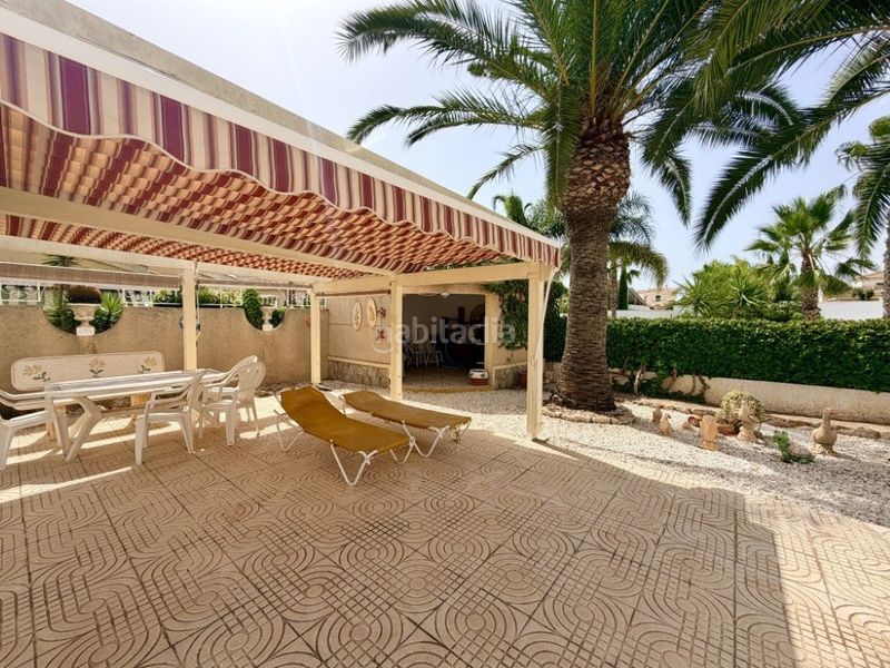Foto a6761b86-869e-4412-bbd0-79cdf81040dd. Casa amb calefacció aparcament piscina a Centro de la Ciudad Quesada Rojales