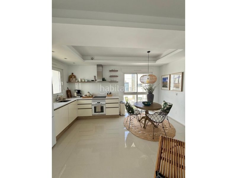 Foto e17c3bf1-0ac8-4992-9a38-e9a121d72459. Ático en avenida málaga 22 apartamento con terraza espectacular en la azotea y vistas preciosas. en Rojales